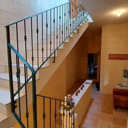 Business #happy And Healthy Gozo 4*